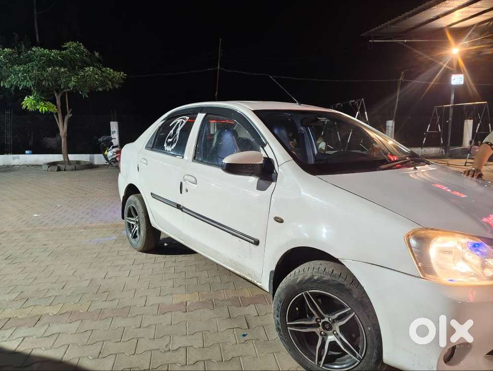 Toyota Etios Gd 2013