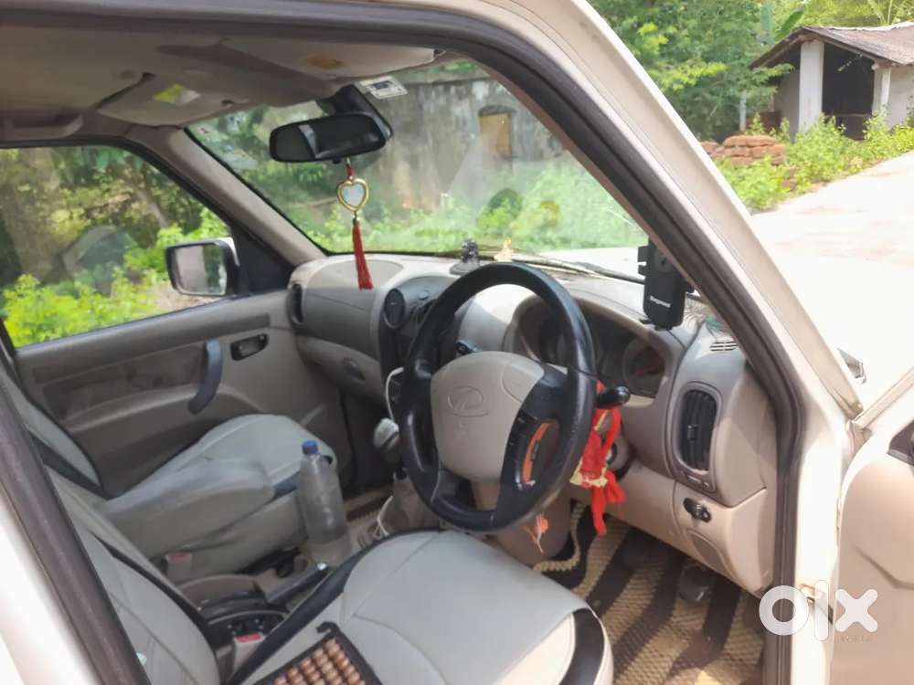 Mahindra Scorpio 2014