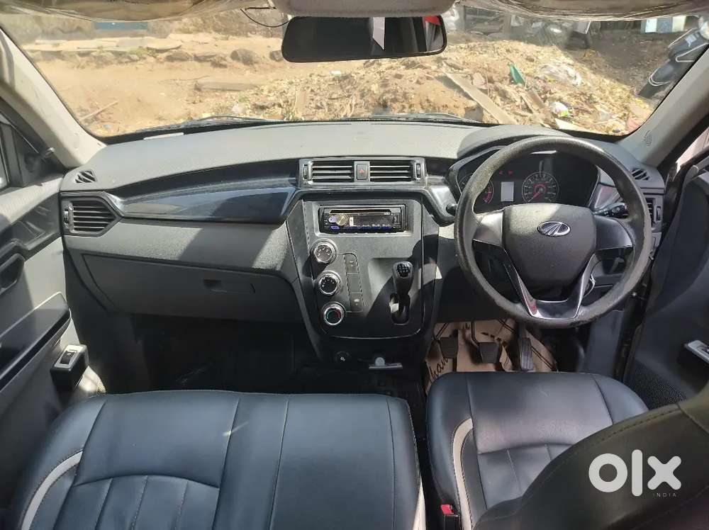 Mahindra Kuv 100 2019