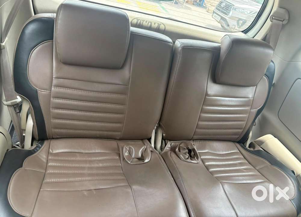 Toyota Innova 2.5 G (diesel) 8 Seater, 2013, Diesel