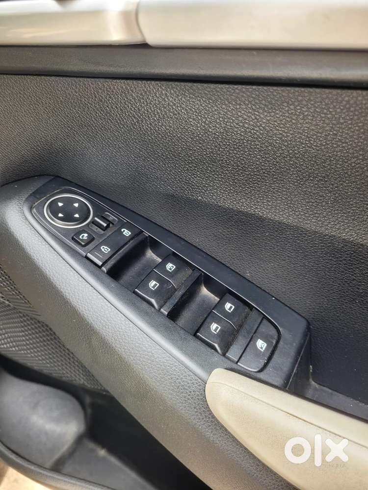 Kia Seltos 1.5 Htx+ Mt Dual Tone Imt, 2023, Diesel