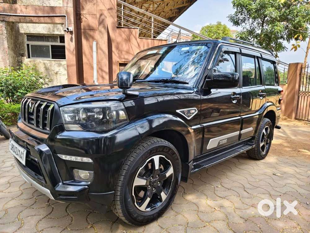Mahindra Scorpio Classic 2.2 S 11 Mt 7 Str, 2023, Diesel