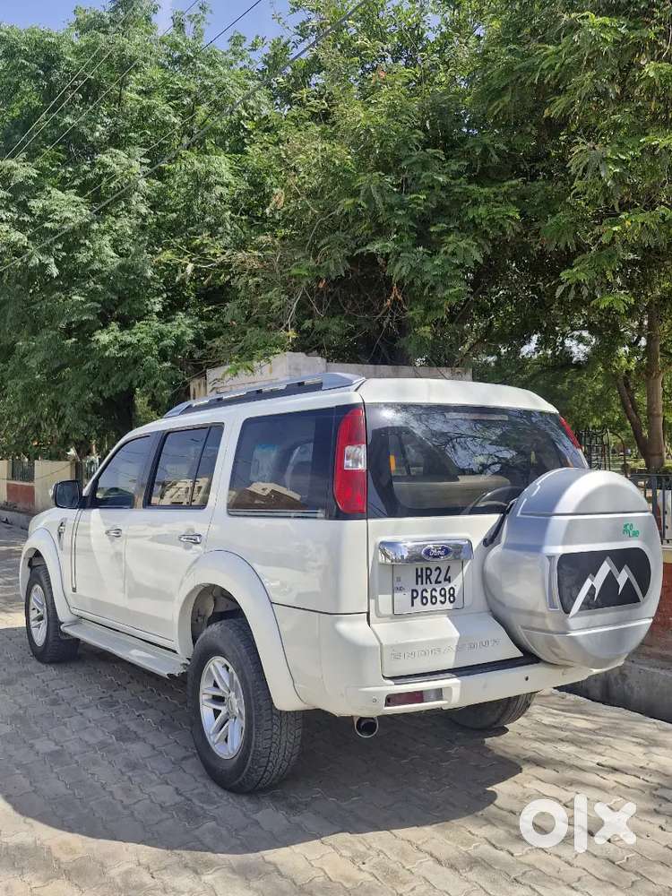 Ford Endeavor 2.5 Brand New Condition
