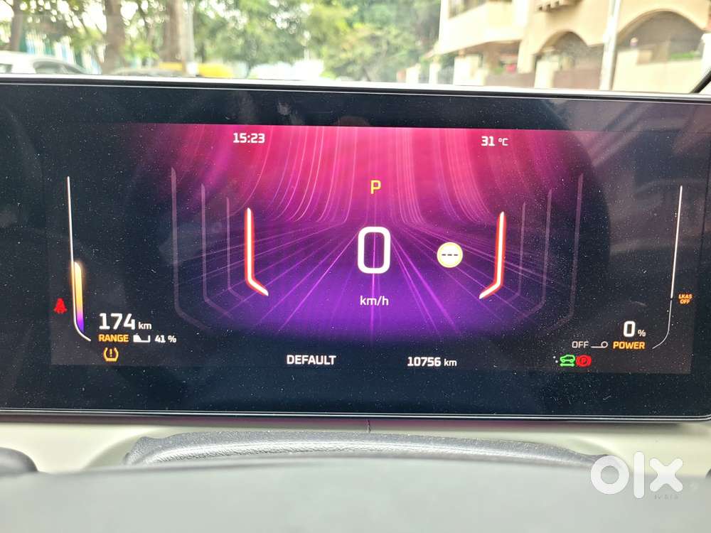 Mahindra Xev 9s Pack One Above, 2026, Electric