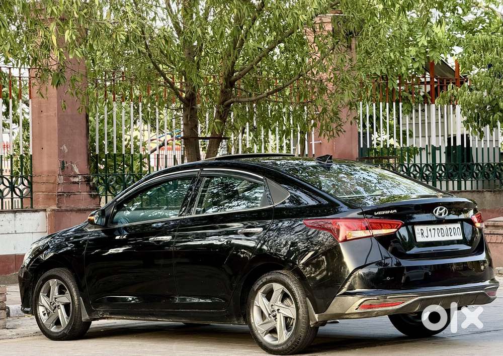 Hyundai Verna 1.5 Sx Petrol Mt, 2021, Petrol
