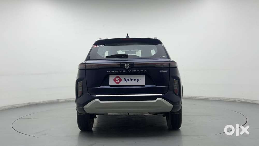 Maruti Suzuki Grand Vitara 1.5 Alpha Smart Hybrid At, 2022, Petrol