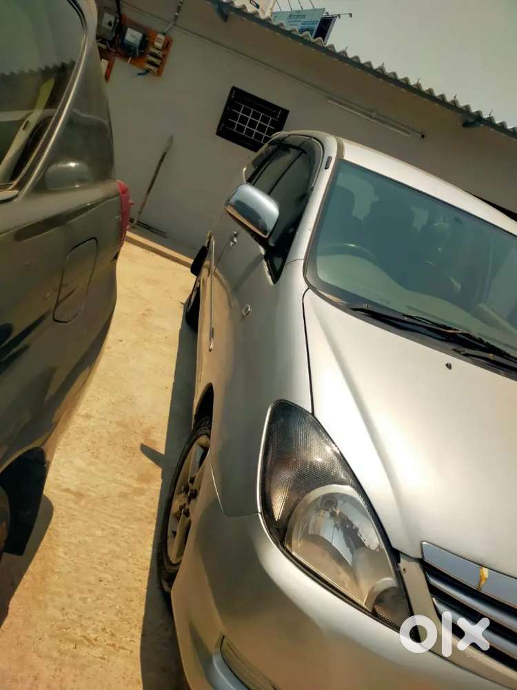 Toyota Innova 2.5 Vx 2010