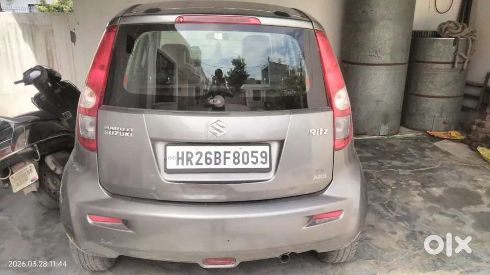 Maruti Suzuki Ritz Zxi Petrol 2010
