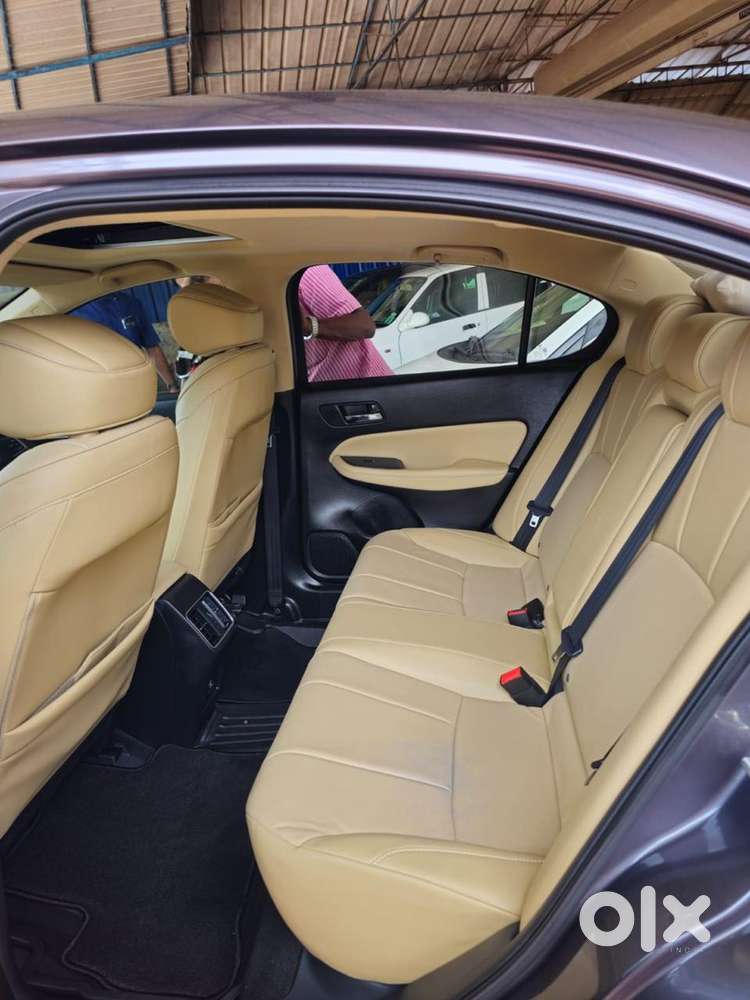 Ca Driven Honda City Zx Petrol 2021 Warranty Upto Nov 2028