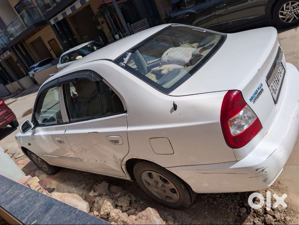 Car Hyundai Accent Gle, Petrol, 2011 On Sale