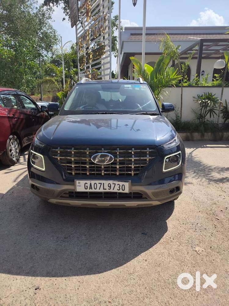 Hyundai Venue 2020 Petrol 68000 Km Driven