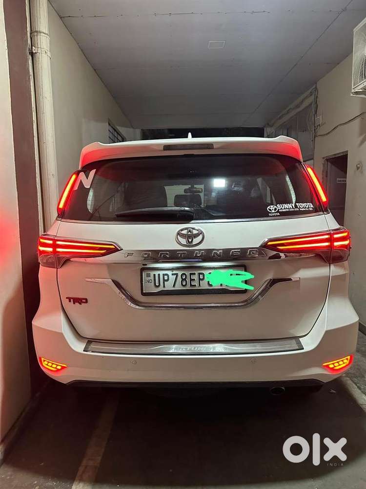 Toyota Fortuner 2017 Diesel 170000 Km Driven