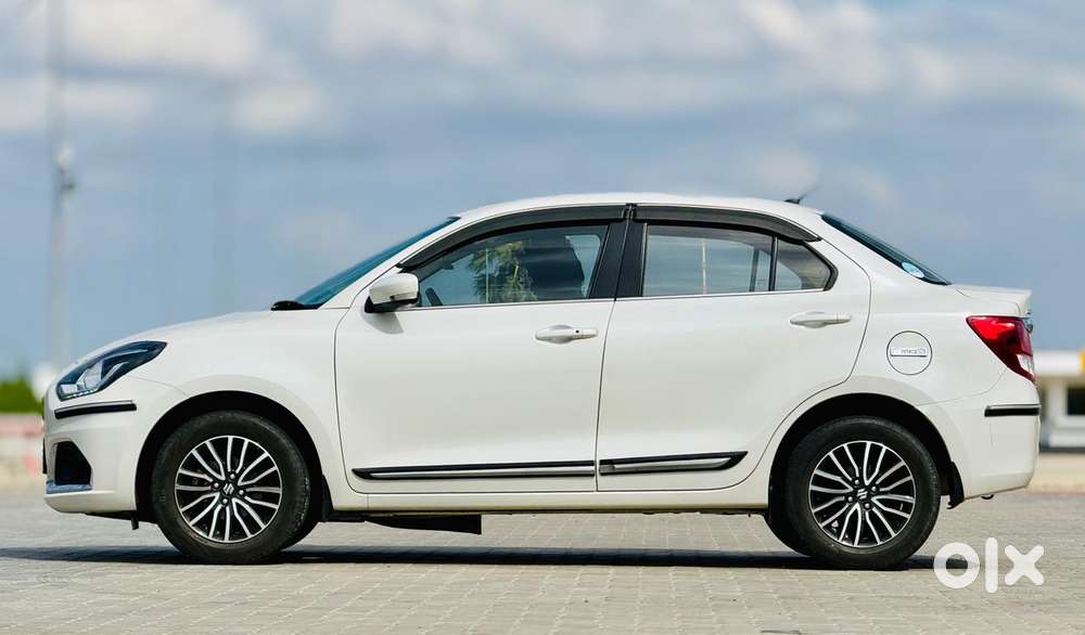 Maruti Suzuki Dzire 1.2 Zxi Plus, 2022, Petrol