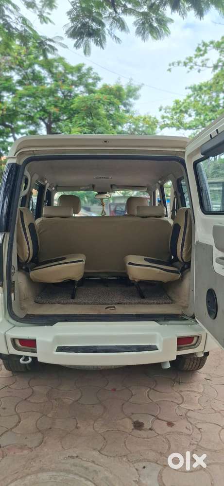 Mahindra Scorpio S6, 2015, Diesel