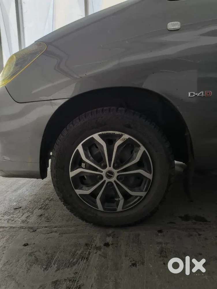 Toyota Innova 2.5g 7 Diesel