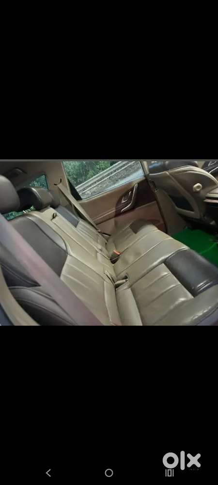 Mahindra Xuv500 2013 Diesel 75000 Km Driven