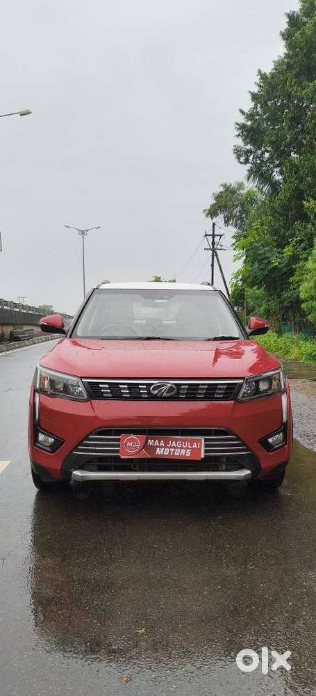 Mahindra Xuv300 W8 Option Dual Tone, 2021, Petrol