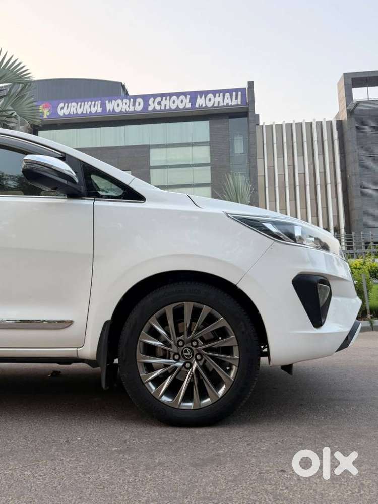 Toyota Innova Crysta 2.4 Gx Limited Edition 7 Str, 2020, Diesel