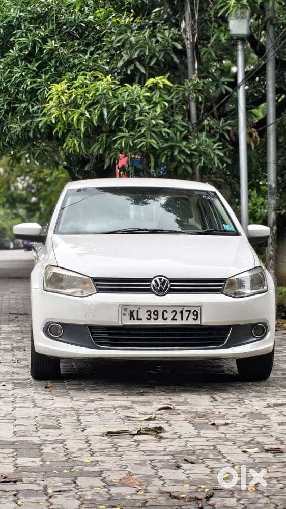 Volkswagen Vento Petrol Highline, 2010, Petrol