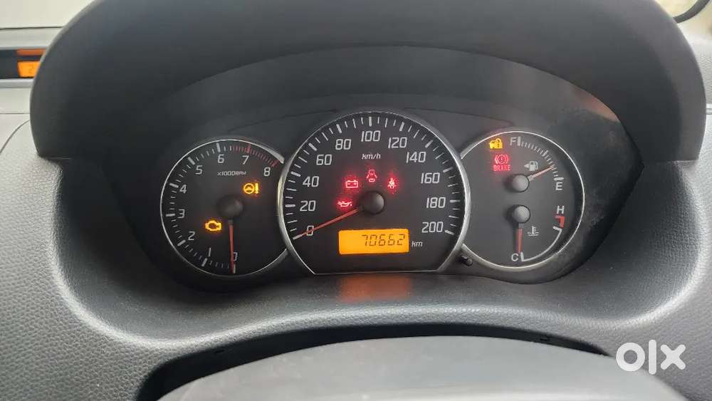 Maruti Suzuki Swift Dzire 2011-12