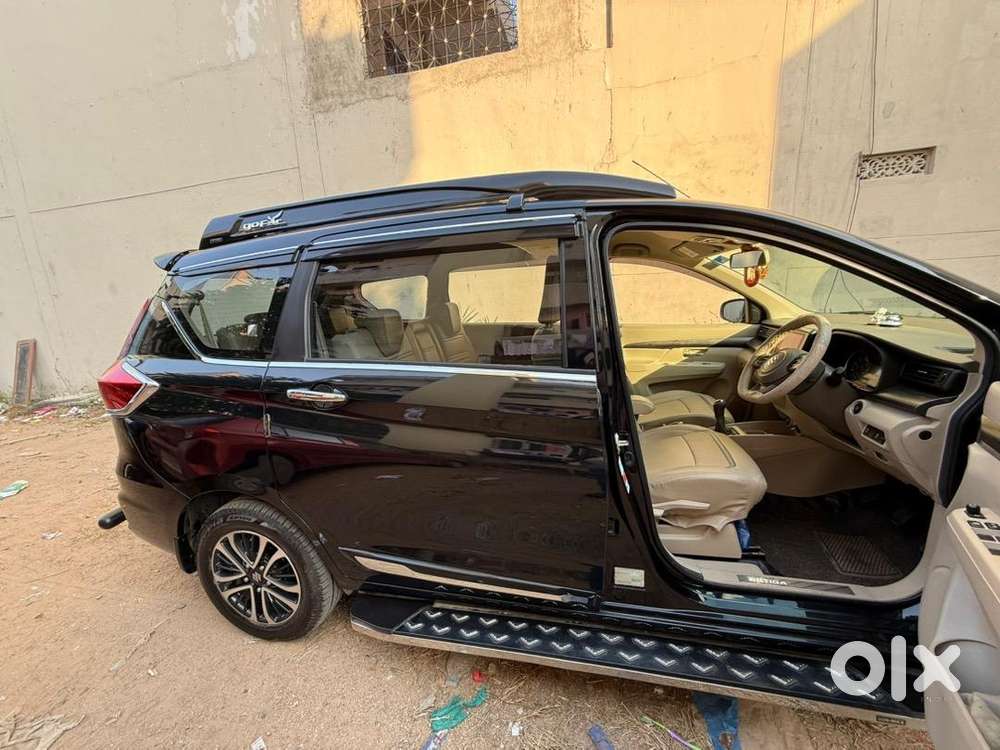 Maruti Suzuki Ertiga 2023 Petrol Well Maintained