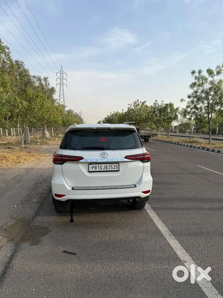 Toyota Fortuner Diesel 2024