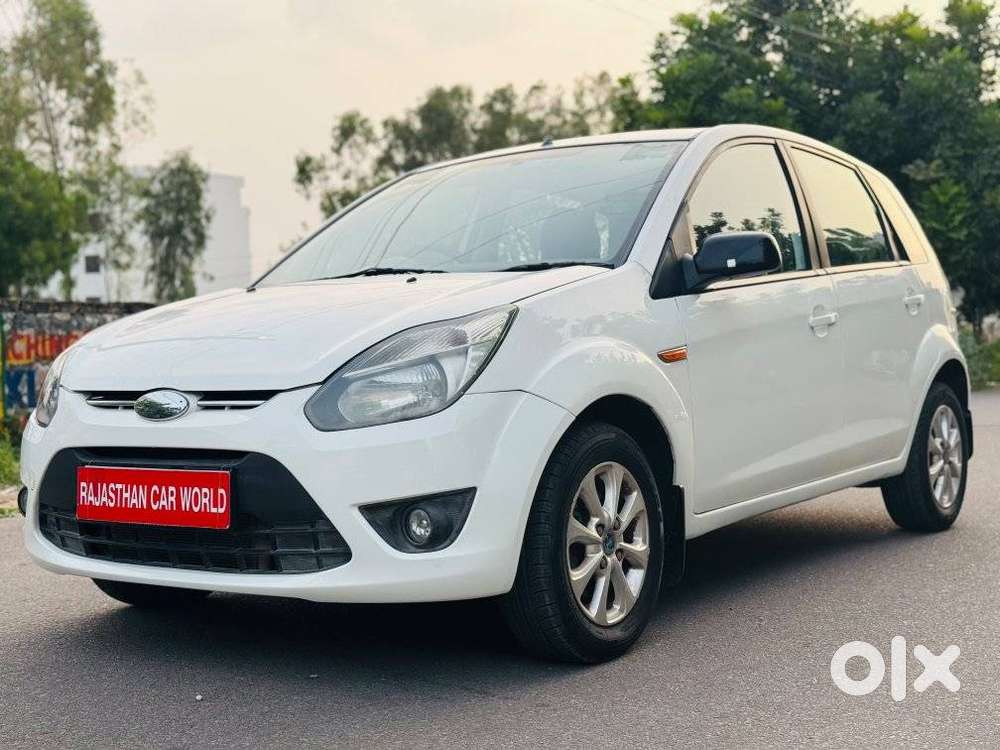 Ford Figo, 2012