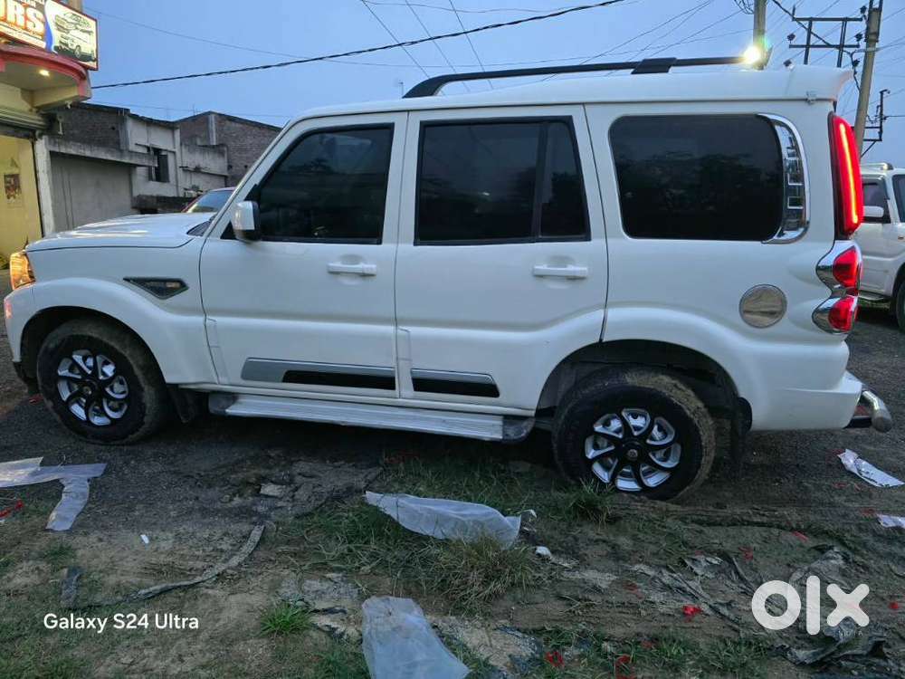 Mahindra Scorpio S3, 2018, Diesel