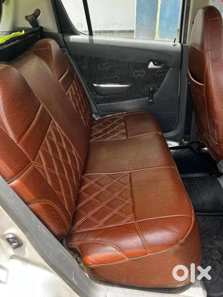 Maruti Suzuki Alto 800 Cng + Petrol Silver Color