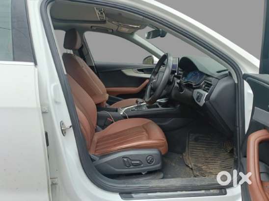 Audi A4 2.0 Premium Plus 40 Tfsi, 2023, Petrol