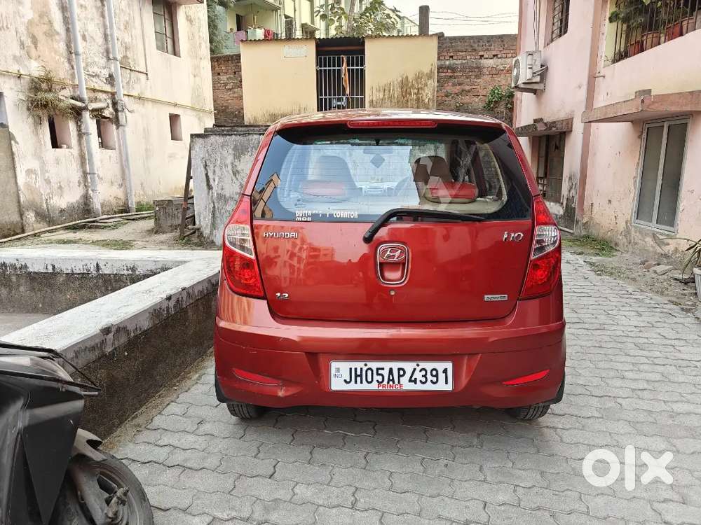 Hyundai I10 2012 Petrol 65000 Km Driven