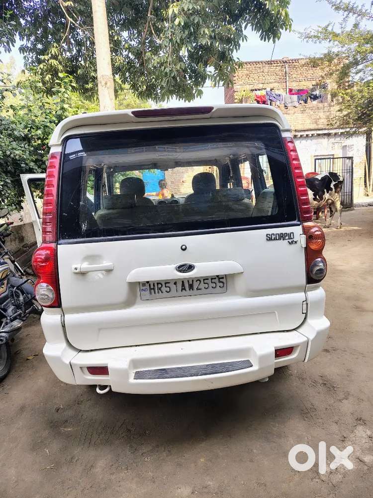 गाडी मै कोई दिक्कत नहीं है । जिसको लेना है वही मैसेज करे ।