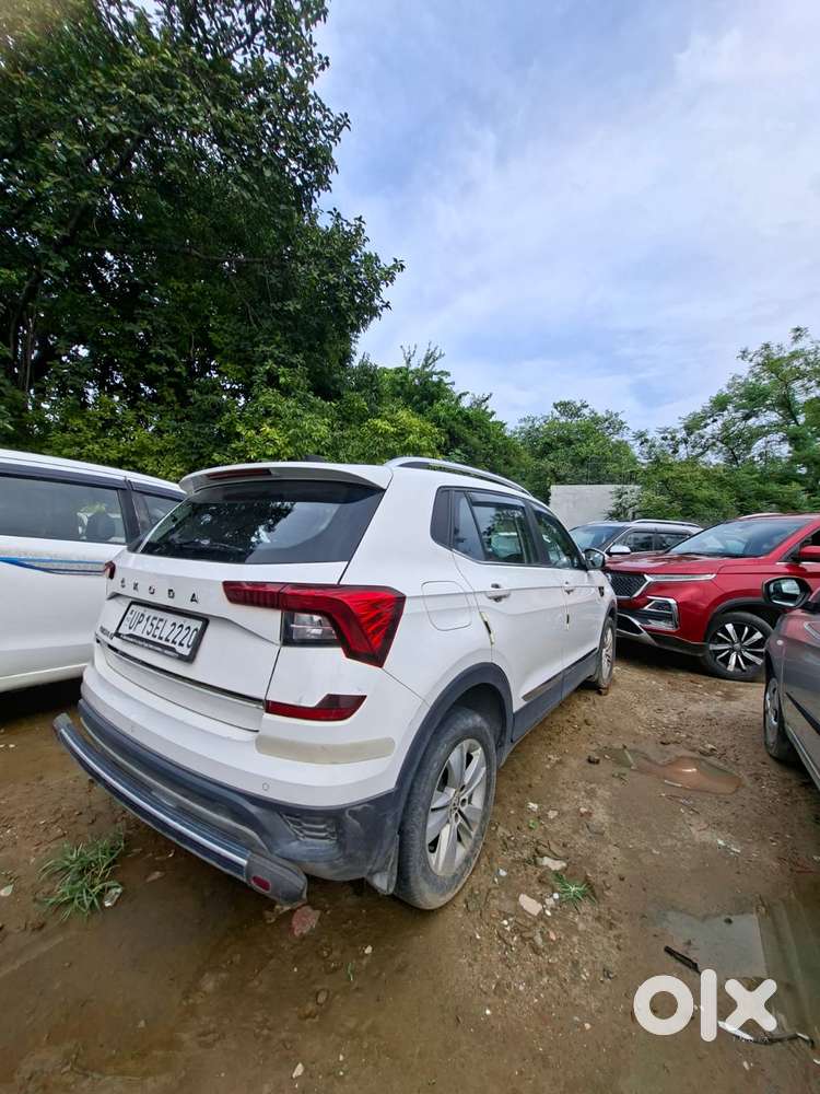 Skoda Kushaq Ambition 1.5l Tsi Mt, 2024, Petrol