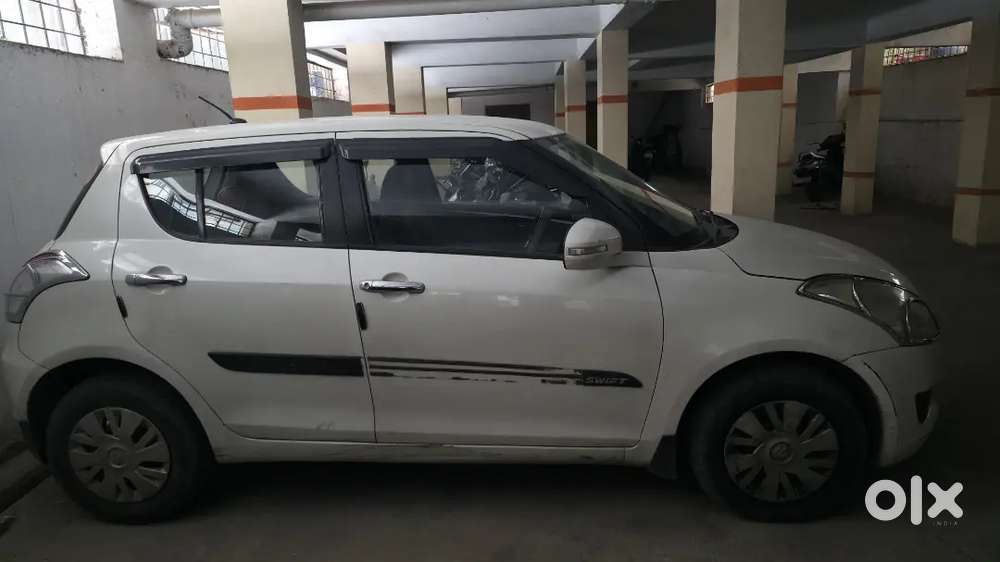 Maruti Suzuki Swift 2012 Petrol Well Maintained