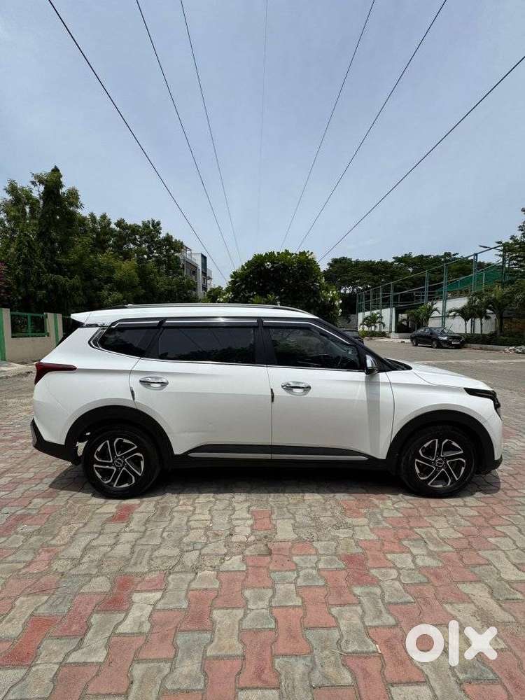 Kia Carens 1.5 Luxury Plus Diesel At 7 Str, 2023, Diesel