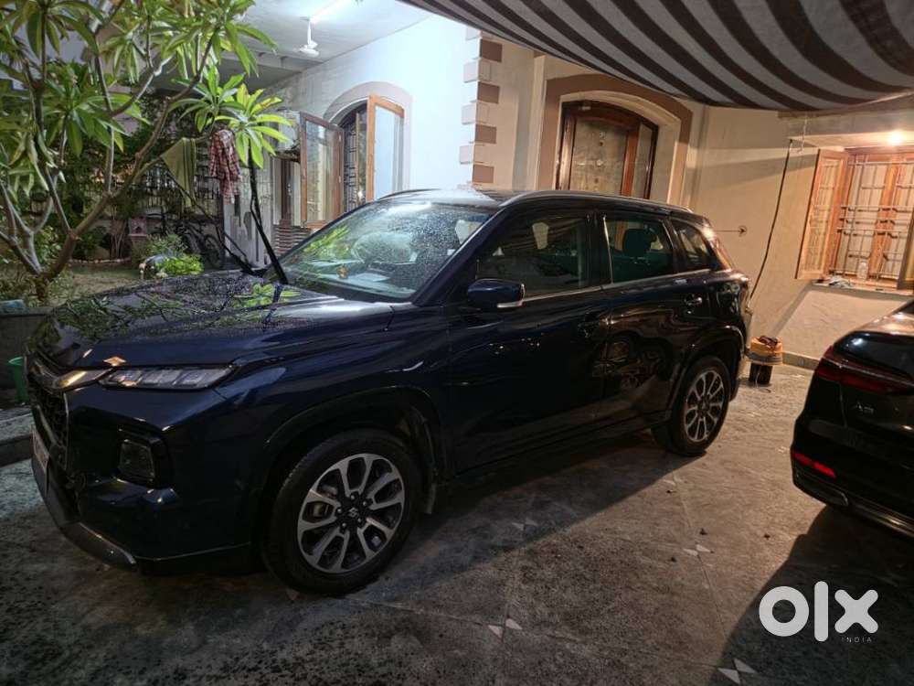 Maruti Suzuki Grand Vitara 1.5 Zeta Plus Dual Tone Intelligent Hybri..