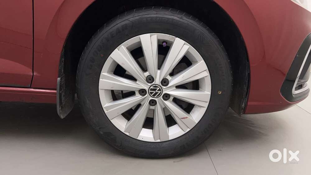 Volkswagen Virtus Highline Plus 1.0 Tsi At, 2022, Petrol