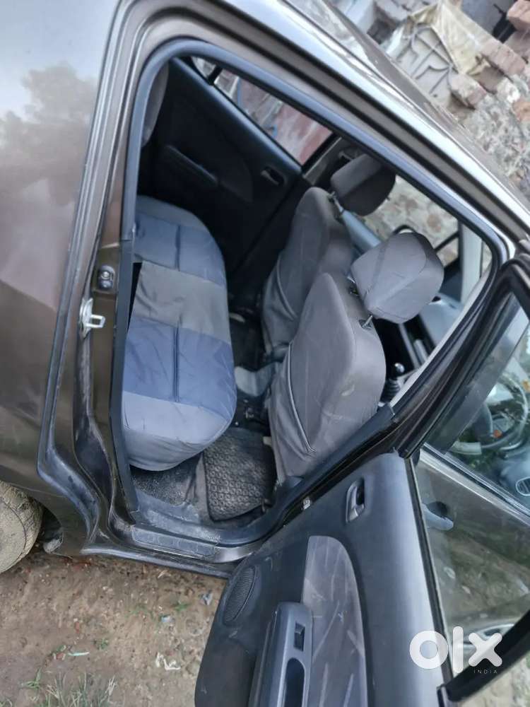 Maruti Suzuki Ritz Lxi 2011 Petrol Manual