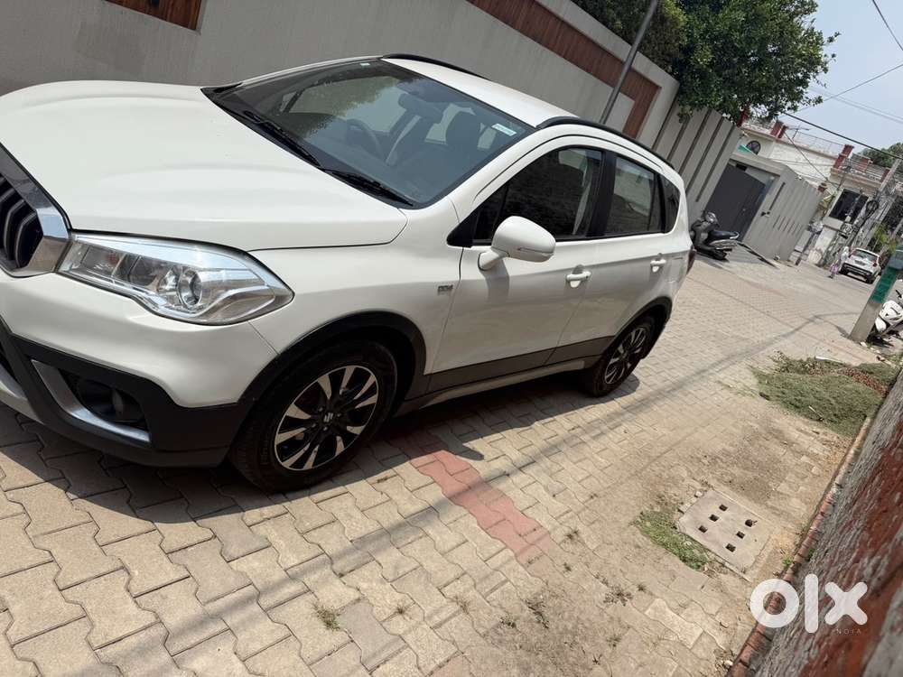 S Cross Hybrid 2019 Zdi+