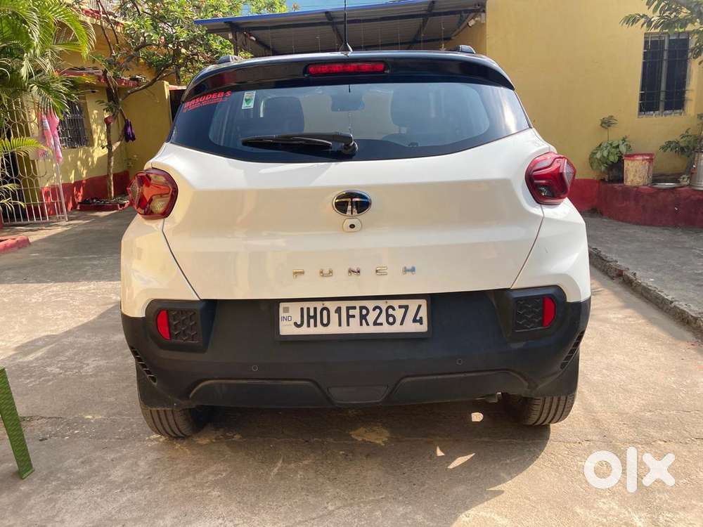 Tata Punch Creative Dual Tone. 1.2 Petrol 2024