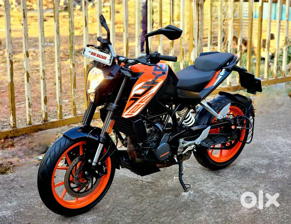 KTM DUKE 125 2020 ABS IN MINT CONDITION AT AD BIKEBAZAAR ktm 200