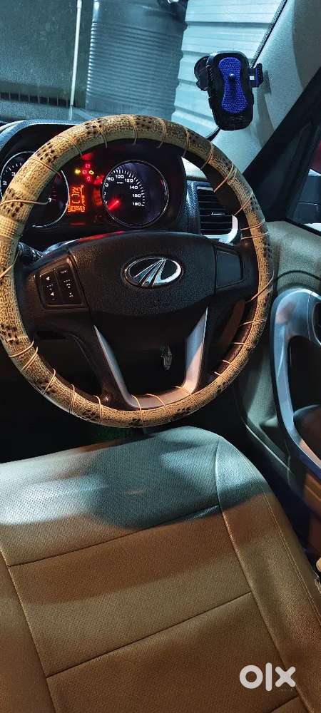 Mahindra Tuv 300 2017 Diesel 274900 Km Driven