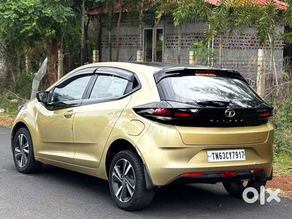 Tata Altroz, 2022, Petrol
