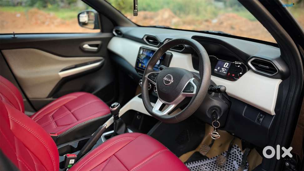 Nissan Magnite, 2022, Petrol