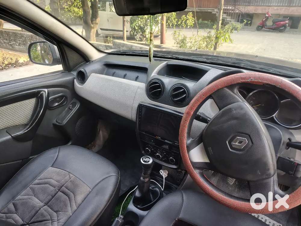 Renault  Duster 2016 Diesel Gud Condition.70% New Tyres. Touch Screen