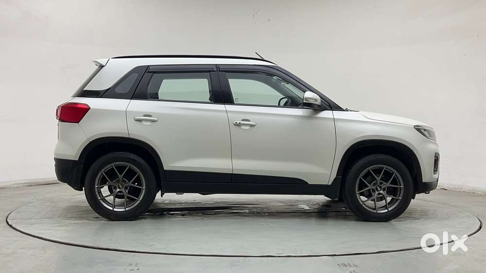 Maruti Suzuki Vitara Brezza 1.5 Vxi At, 2020, Petrol