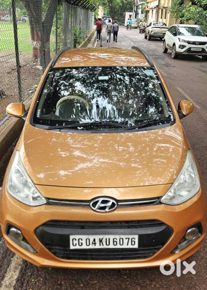 Hyundai Grand I10 Sportz, 2013, Petrol