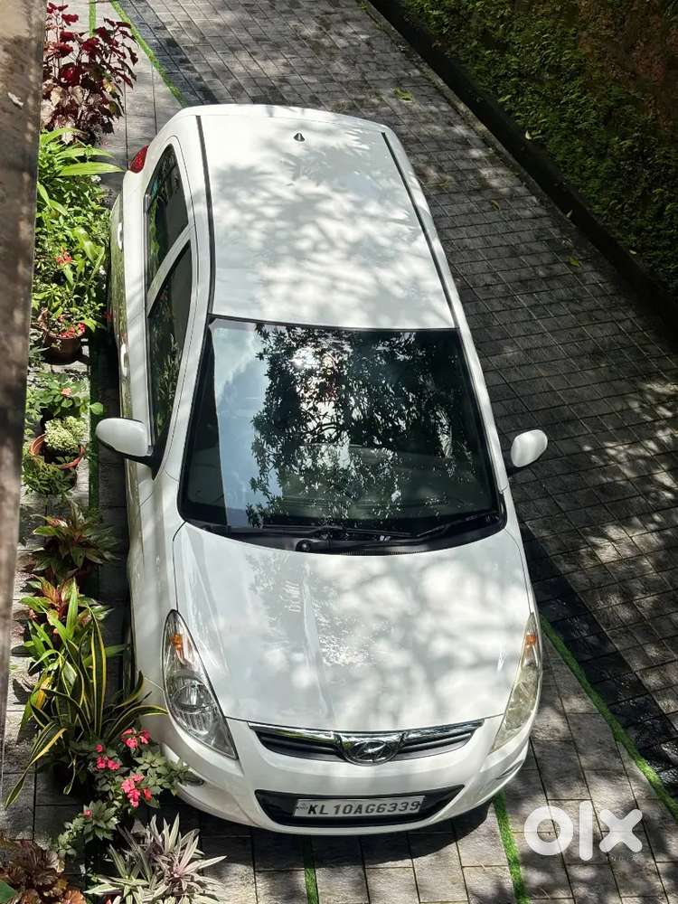 Hyundai I20 1.2 Asta 2011 ( Full Option )