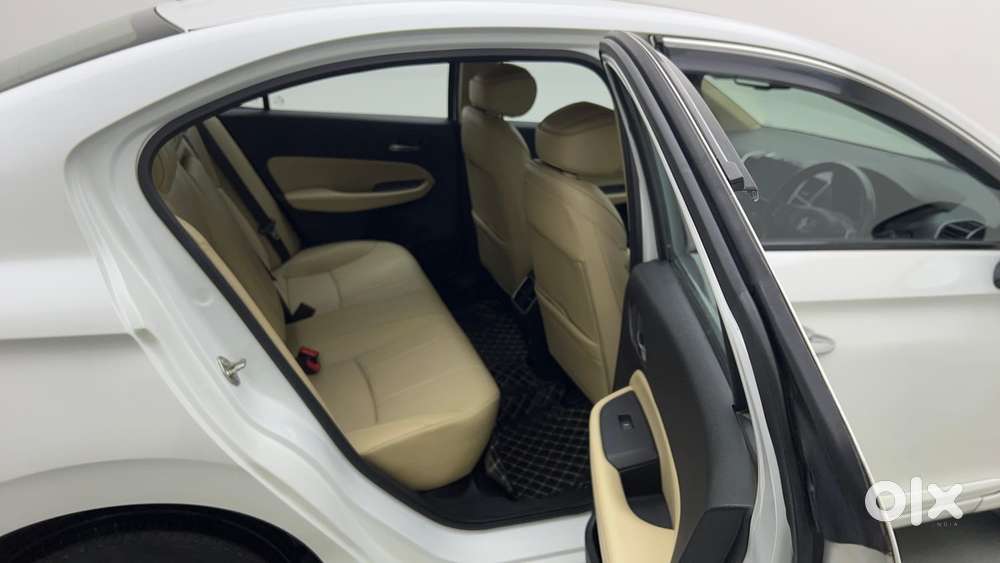 Honda City 1.5 Zx Cvt I-vtec, 2022, Petrol