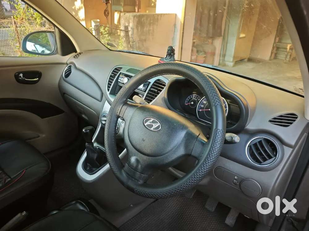 Hyundai I10 2011 Petrol Well Maintained